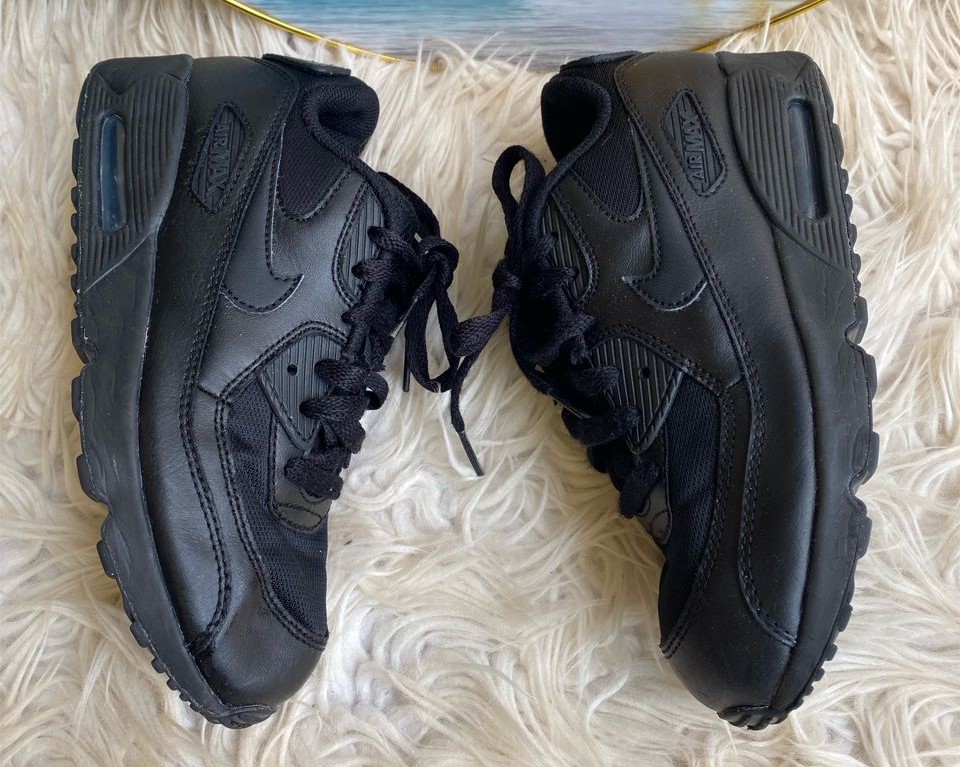 Air max noire P 34