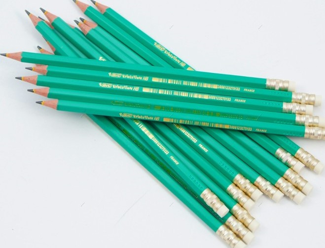 Crayon-conte-avec-gomme lot de 12